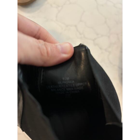 Marc Fisher Black Chelsea Boot size 9.5 - Picture 6 of 6